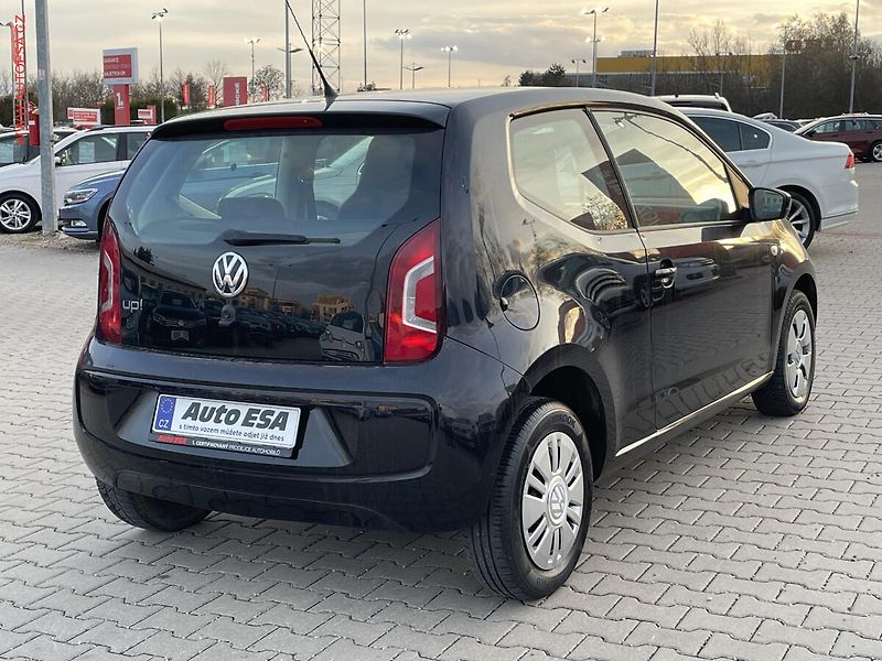 Volkswagen up! (2012) 1.0 MPi, AC, výhřev sed - fotka 4 z 13