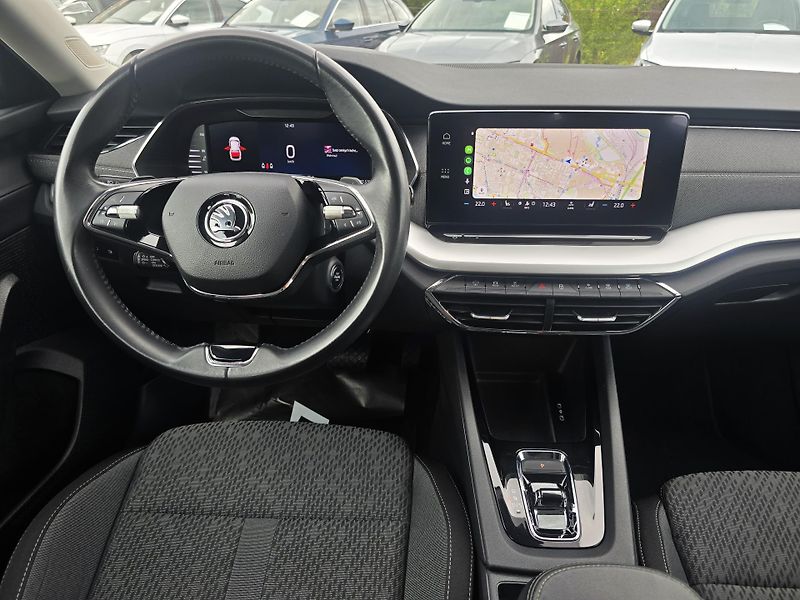 Škoda Octavia 2.0TDI 110KW DSG STYLE+ MATRIX - fotka 24 z 39
