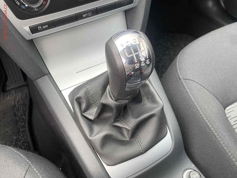 Škoda Octavia (2010) 1.2 TSi, Ambition, TZ - fotka 16 z 17
