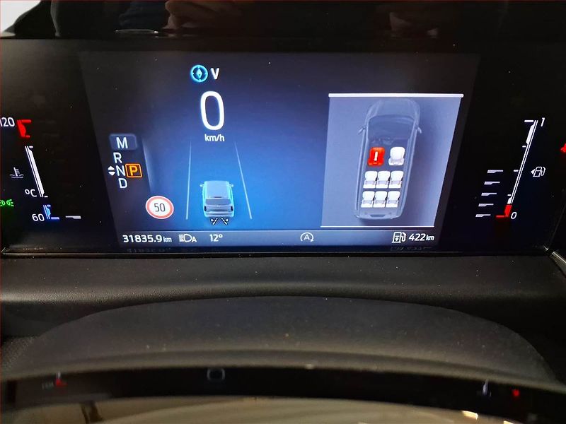 Ford Tourneo Custom (2024) Titanium 2.0 EcoBlue, ČR, 1Maj - fotka 11 z 18