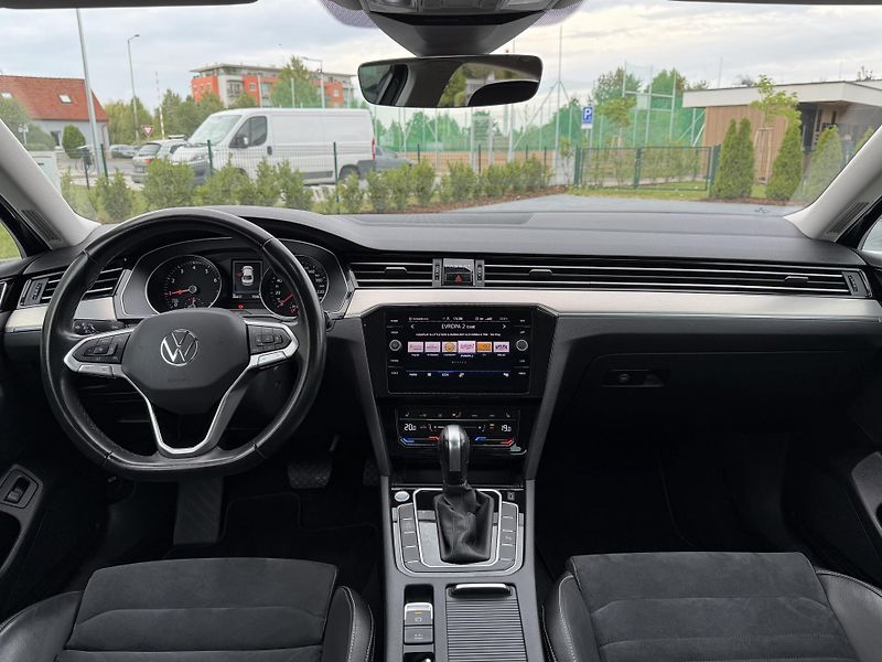 Volkswagen Passat (2020) 1.5 tsi 110 kw/DSG/sedan - fotka 14 z 22