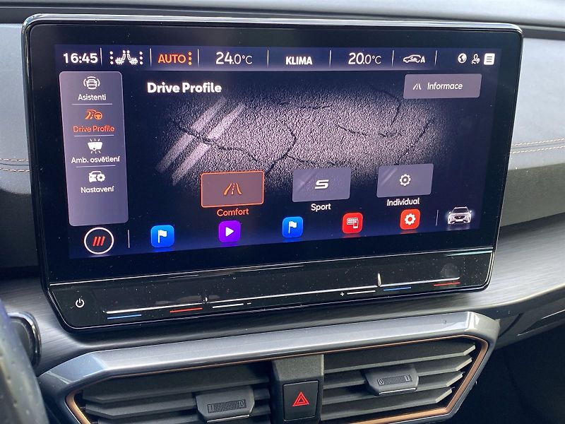 Cupra Formentor (2023) 1.5 TSI DSG - fotka 24 z 41