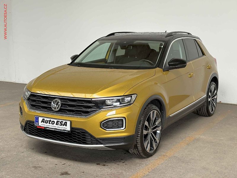 Volkswagen T-Roc (2019) 1.6 TDi, Comfortline, +ALU - fotka 3 z 17