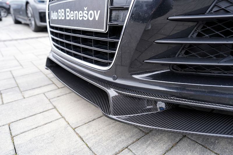 Audi R8 4.2 TFSI/Quattro/ČR/520PS !!!! - fotka 11 z 34
