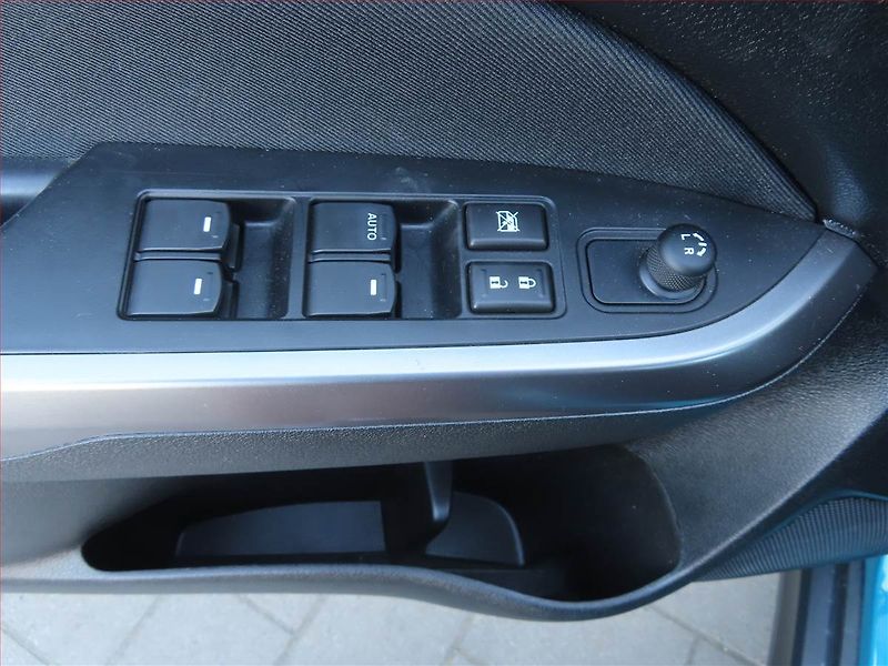 Suzuki Vitara (2022) GL + 1.4 BoosterJet - fotka 16 z 19