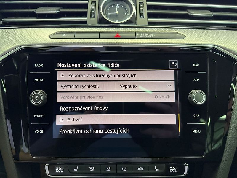 Volkswagen Arteon 2.0 Bi-TDI 176KW DSG 4M R-LINE - fotka 22 z 32