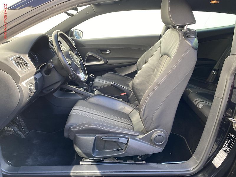 Volkswagen Scirocco (2012) 1.4 TSi, Match, bixen, +kola - fotka 9 z 19