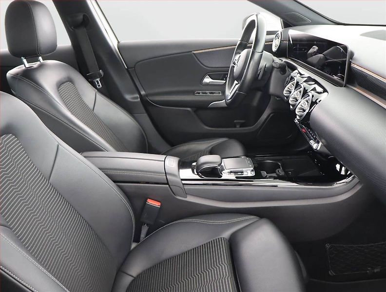 Mercedes-Benz Třídy A (2018) A 200 - fotka 9 z 25