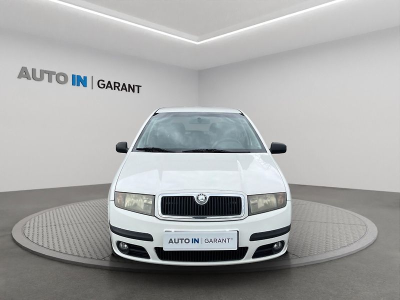 Škoda Fabia (2004) CLASSIC 1.9 SDi 47kW, ČR - fotka 2 z 18
