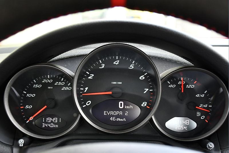 Porsche Boxster 2.7 987 PĚKNÝ STAV  - fotka 25 z 37