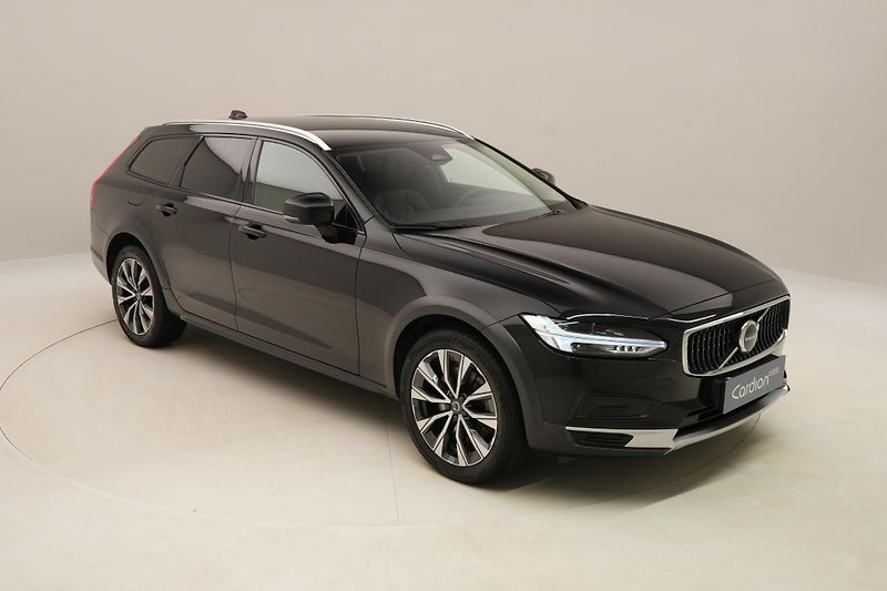 Volvo V90 CC B4 AWD BRIGHT PLUS AUT CZ - fotka 15 z 48