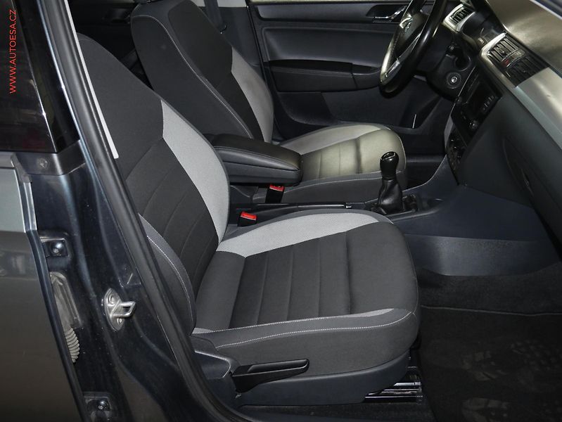 Škoda Rapid (2016) 1.4TDI, ČR, Ambition, el. - fotka 12 z 18