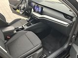 Škoda Octavia 1.5 TSI Selection - náhled 22