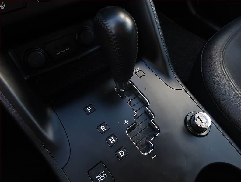 Hyundai ix35 (2013) 2.0 CRDi, 4X4, Automat - fotka 13 z 18