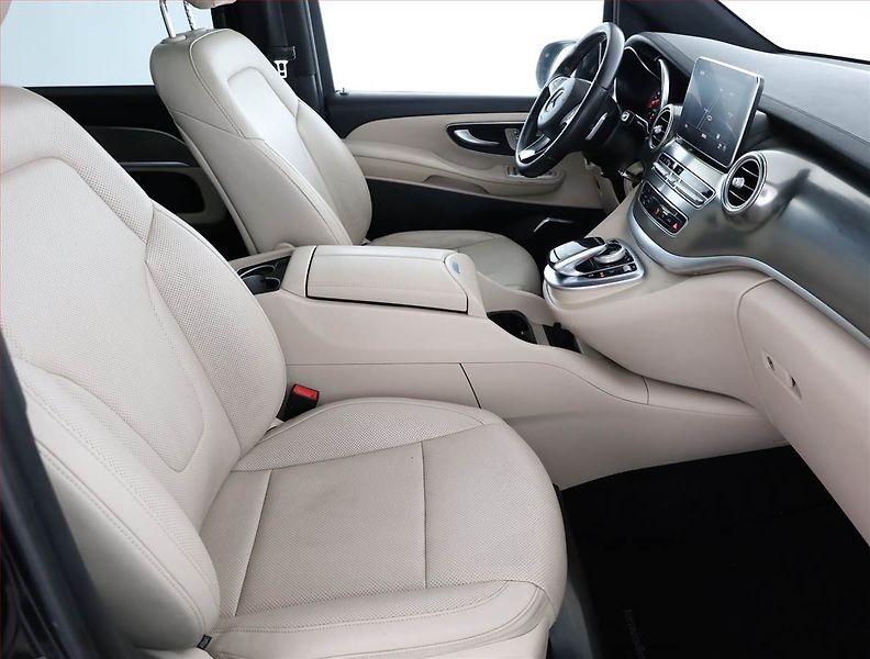 Mercedes-Benz Třídy V (2017) Exclusive 250 d 4MATIC - fotka 7 z 19