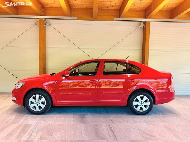 Škoda Octavia 1.6 TDi 77 Kw Ambition Plus - fotka 4 z 16