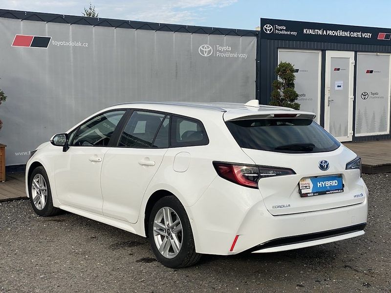 Toyota Corolla 1.8HSD, ČR-1m, ComTech, DPH - fotka 5 z 18