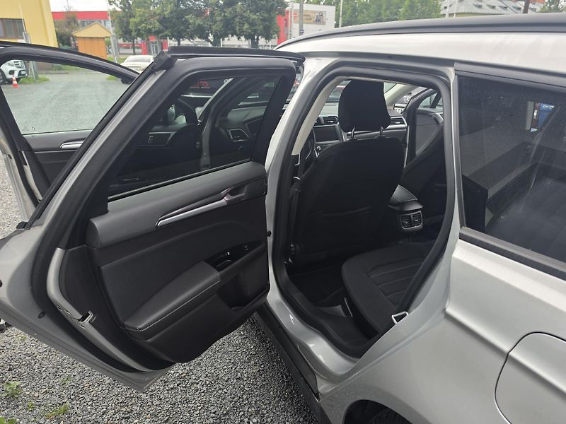 Ford Mondeo 2.0 TDCI Automat  - fotka 7 z 14