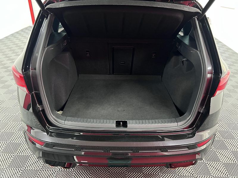 Cupra Ateca 2.0 TSI 221 kW REZERVACE - fotka 6 z 54