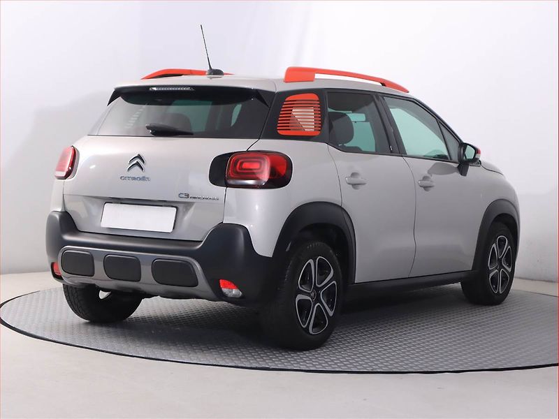 Citroën C3 Aircross (2019) Live 1.5 BlueHDi, Navi - fotka 5 z 17