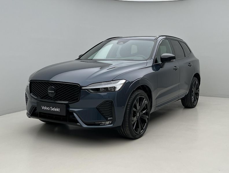 Volvo XC60 B5 AWD BLACK EDITION PLUS AUT  - fotografie inzerátu