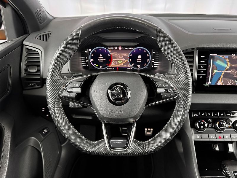 Škoda Karoq 1.5TSI DSG SPORTLINE EXCLUSIVE - fotka 13 z 26