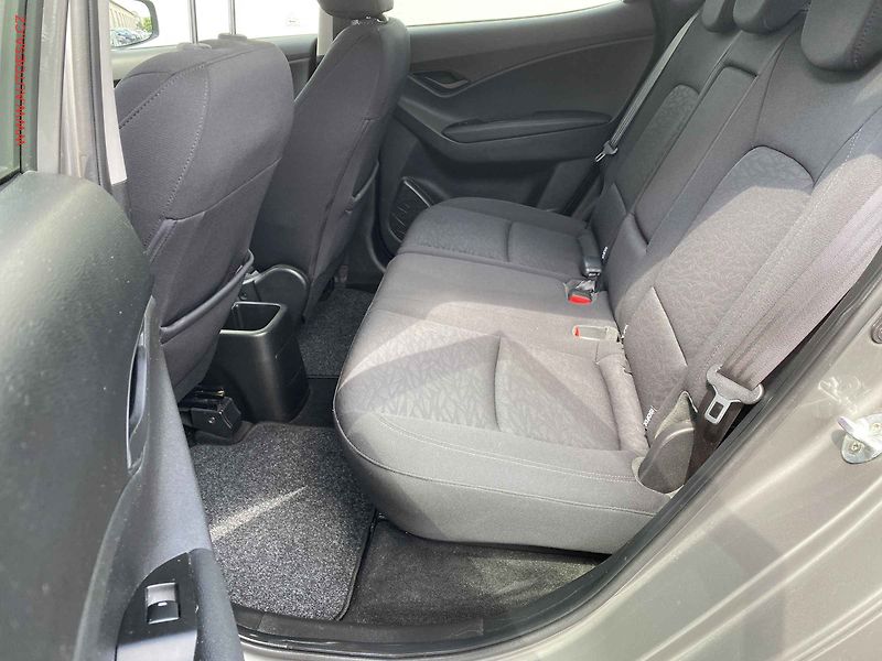 Hyundai ix20 (2018) 1.6i, Klima - fotka 10 z 16