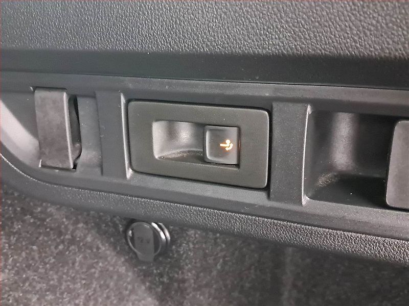 Škoda Octavia (2023) RS 2.0 TSI - fotka 24 z 25