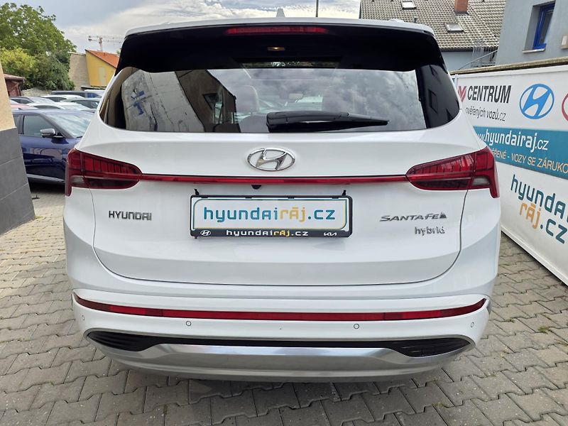 Hyundai Santa Fe 1.6-HYBRID-PREMIUM-PANORAMA - fotka 10 z 44