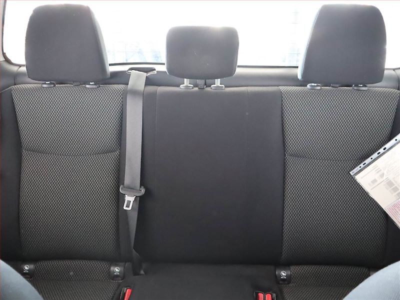 Nissan Navara (2017) 2.3 dCi, 4X4, Serv.kniha - fotka 10 z 19