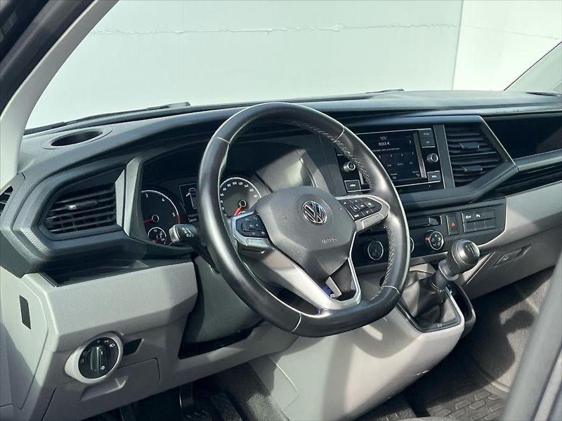 Volkswagen Transporter 2,0 TDi 110kW kombi 5 míst  T6 - fotka 6 z 24