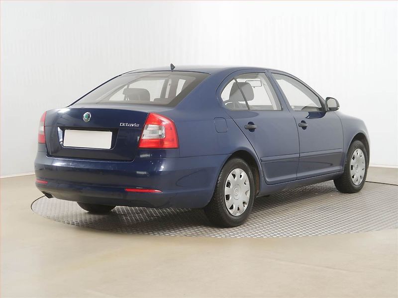 Škoda Octavia (2012) 1.2 TSI, oblíbený vůz - fotka 5 z 13