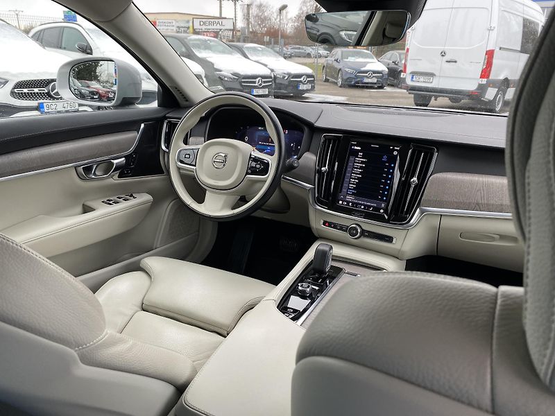 Volvo V90 V90 CROSS COUNTRY AWD - fotka 14 z 23