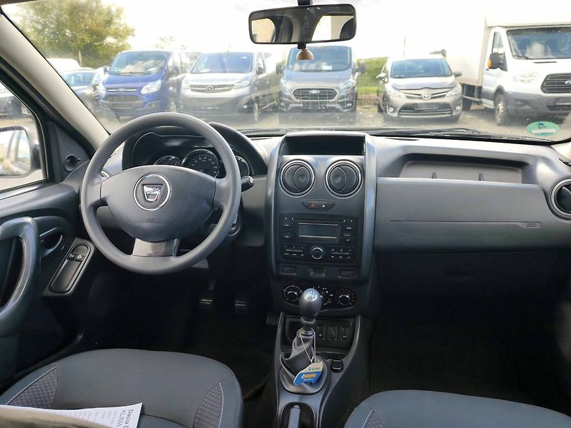 Dacia Duster (2016) - fotka 22 z 33
