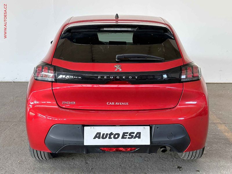 Peugeot 208 (2022) 1.2 PT, Style, kamera - fotka 5 z 16
