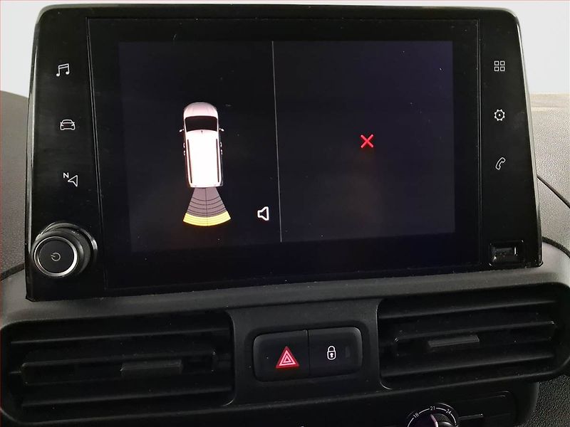 Opel Combo (2022) 1.5 CDTI, 1Maj, DPH - fotka 18 z 20