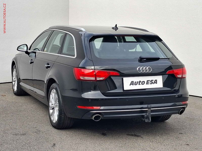 Audi A4 (2016) 2.0 TFSi, AT, bixen, navi, - fotka 6 z 21