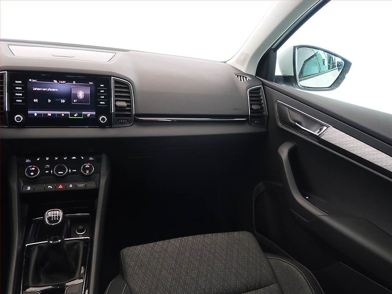 Škoda Karoq (2022) Style 2.0 TDI - fotka 8 z 16