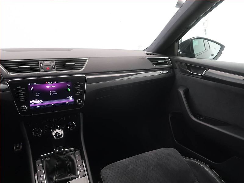Škoda Superb (2018) Sportline 2.0 TDI, Serv.kniha - fotka 8 z 18