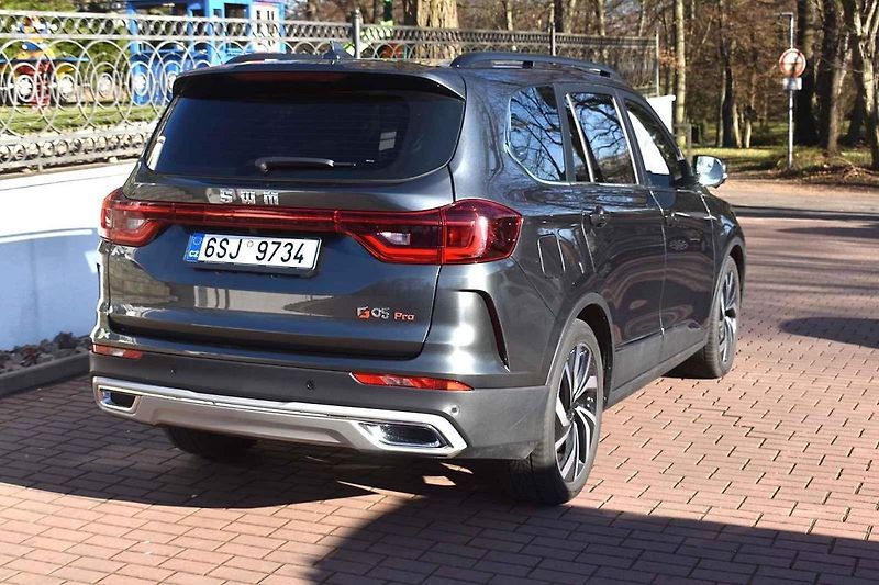 Italsko-čínská značka začíná nabízet velké SUV se zajímavým poměrem cena/výkon.