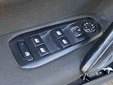 Peugeot 308 (2018) 1.6 HDi, AT, navi, AC - náhled 11
