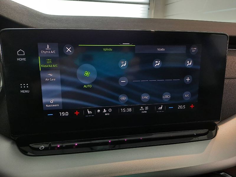 Škoda Octavia (2021) Combi 2.0 TDI (110kW/150k) DSG - fotka 20 z 29