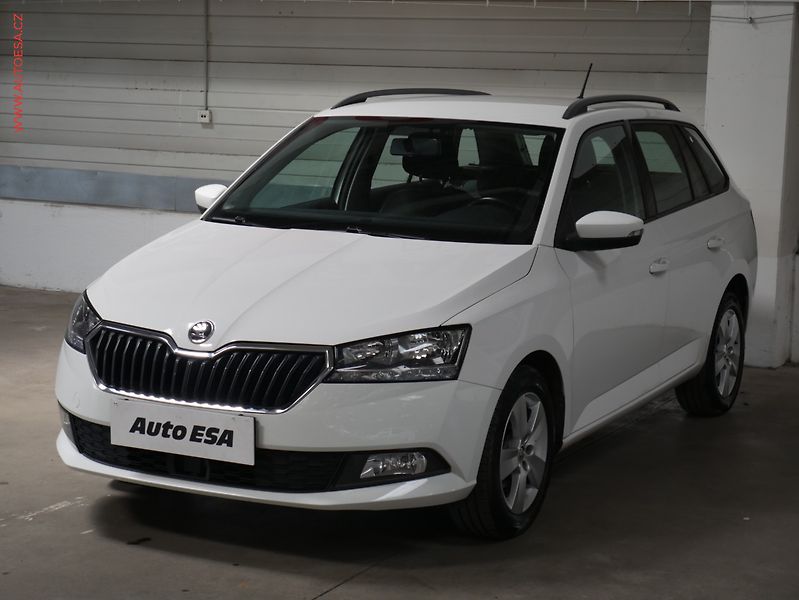 Škoda Fabia (2019) 1.0 TSi, ČR, AC, tempo, park - fotka 3 z 18