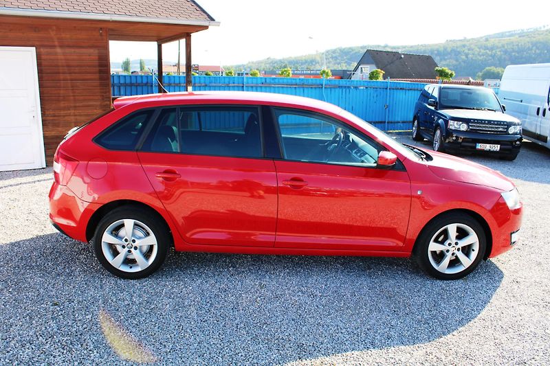 Škoda Rapid (2013) 1,2TSI KLIMA EL.OKNA ESP ALU - fotka 8 z 16