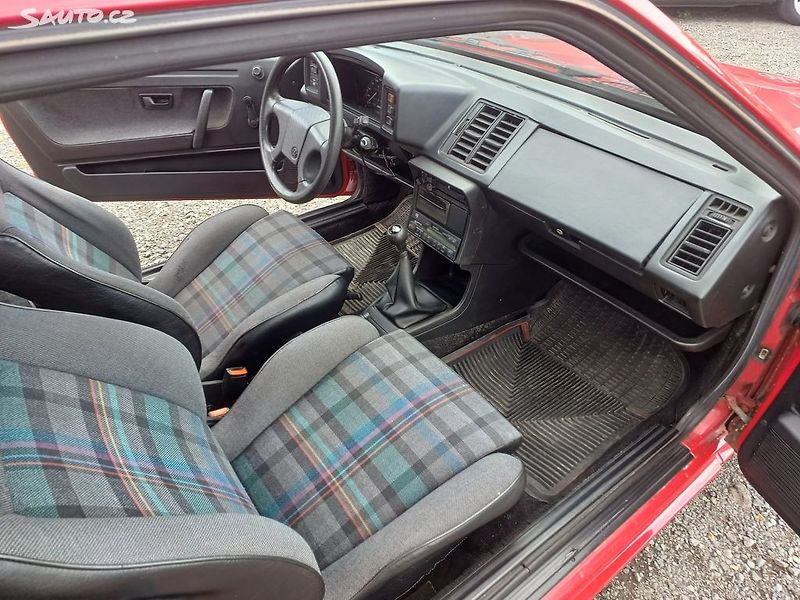 Volkswagen Scirocco 53B, Investiční vůz - fotka 30 z 42
