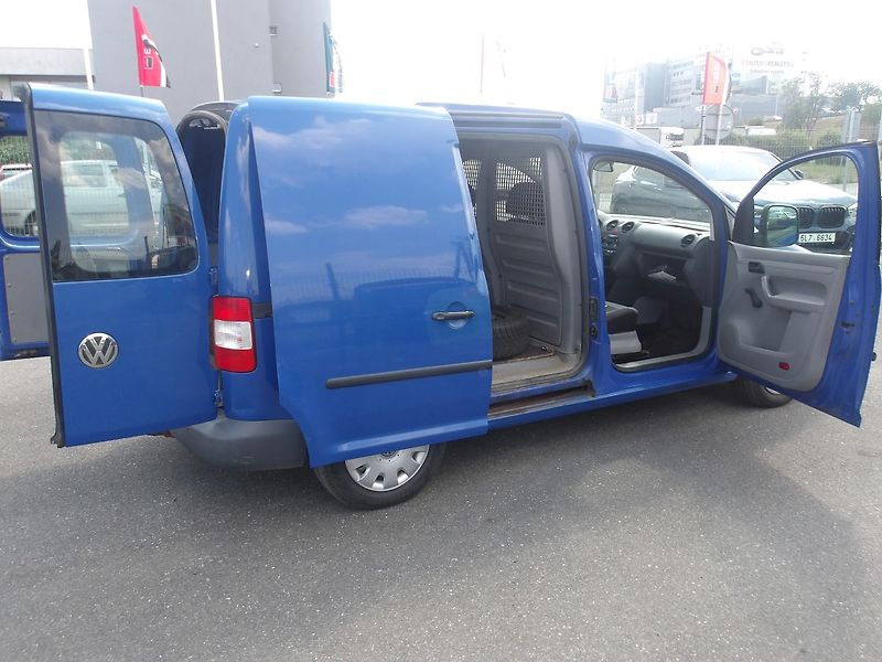 Volkswagen Caddy 1,4i ČR 1.MAJITEL !!! - fotka 16 z 37