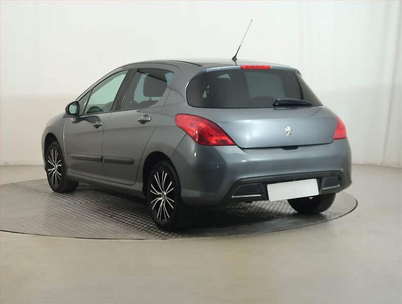 Peugeot 308 (2011) 1.6 HDi, Tempomat - fotka 4 z 13