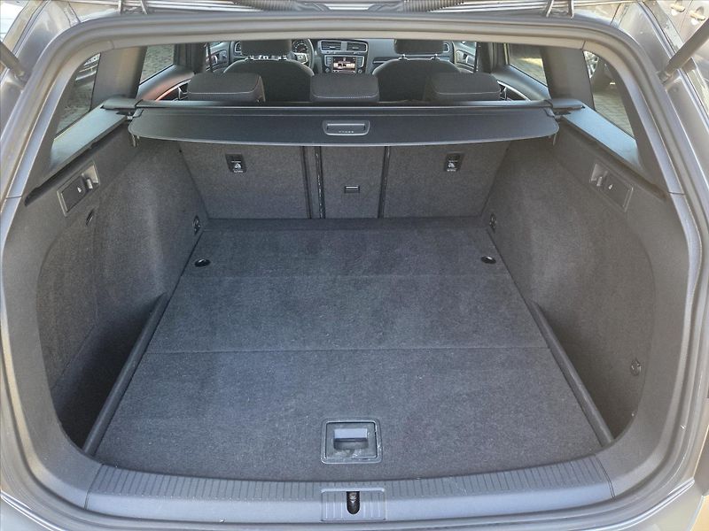 Volkswagen Golf 2,0 TDi 135kW DSG GTD ČR 2.maj - fotka 11 z 20