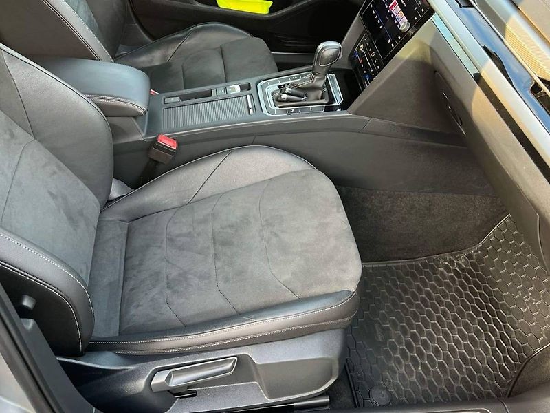 Volkswagen Arteon (2023) R-Line 2.0 TDI DSG - fotka 14 z 20