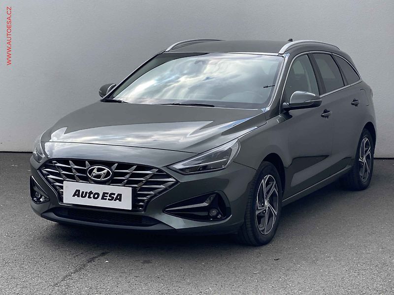 Hyundai i30 (2021) 1.5 GDi, ČR, servis.kniha - fotka 3 z 19